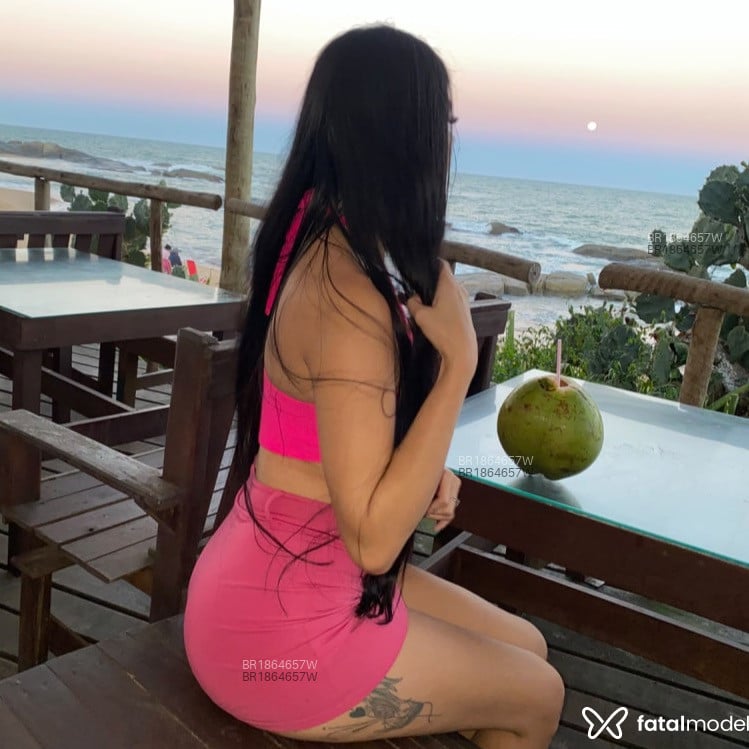 Acompanhante Emilly - Feed