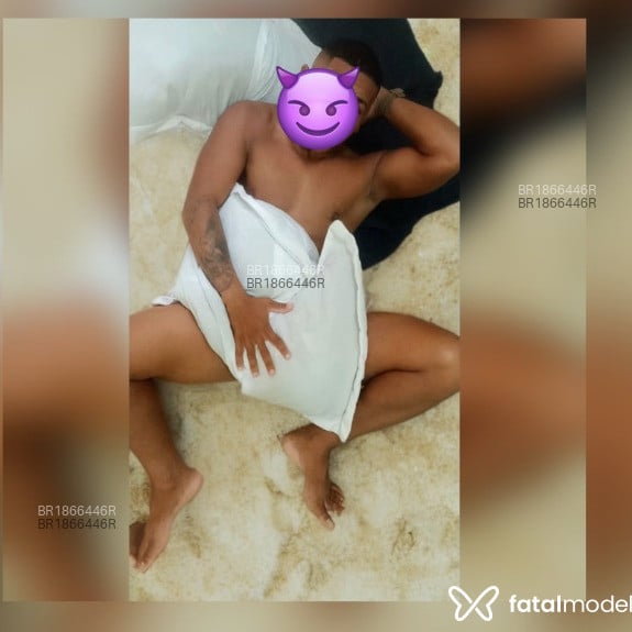 Acompanhante Adão - Feed