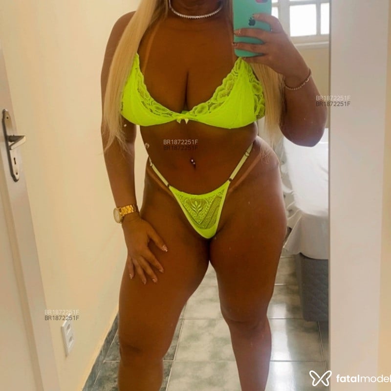 Acompanhante Rubi Kitarianas - Feed