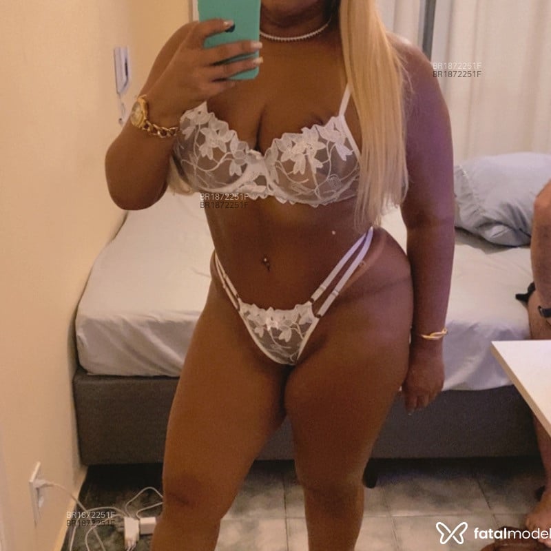 Acompanhante Rubi Kitarianas - Feed