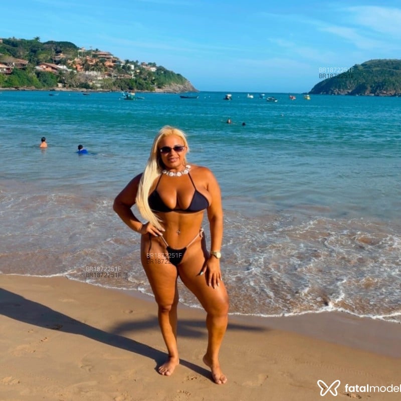 Acompanhante Rubi Kitarianas - Feed