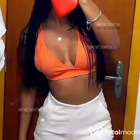 Acompanhante Júlia Mendes - Feed