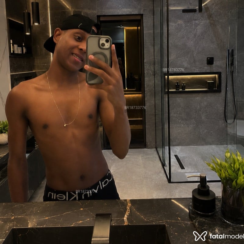 Acompanhante NICOLAS BAIANINHO - Feed
