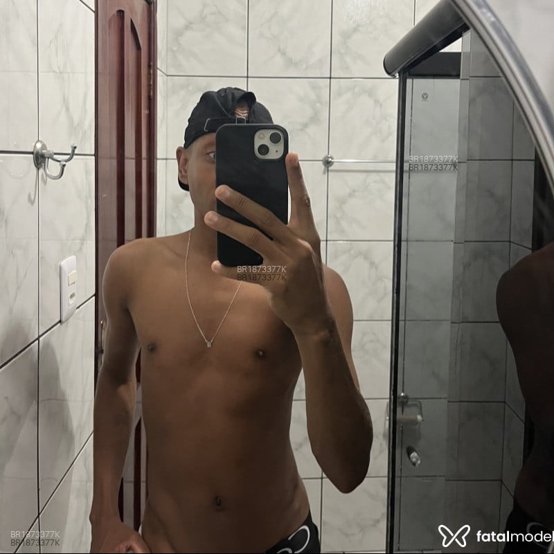 Acompanhante NICOLAS BAIANINHO - Feed