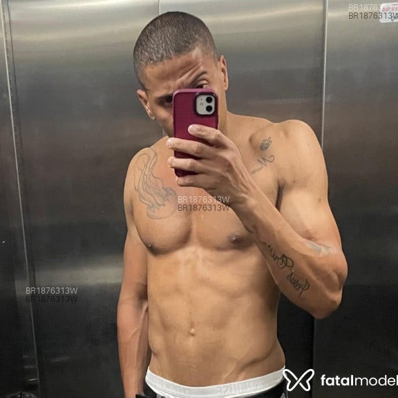 Acompanhante Marcos Oliveira - Feed