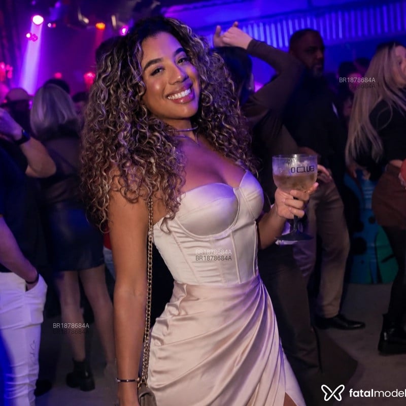 Acompanhante Isabelle Fagundes - Feed