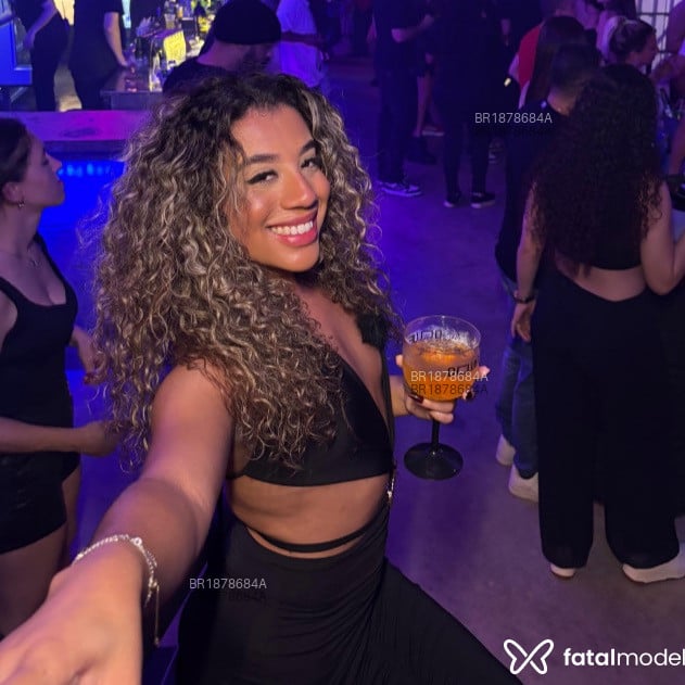 Acompanhante Isabelle Fagundes - Feed
