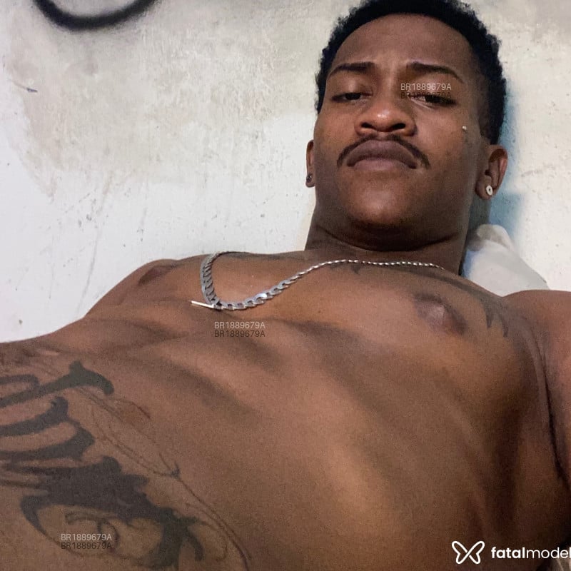 Acompanhante Felps Mineiro - Feed