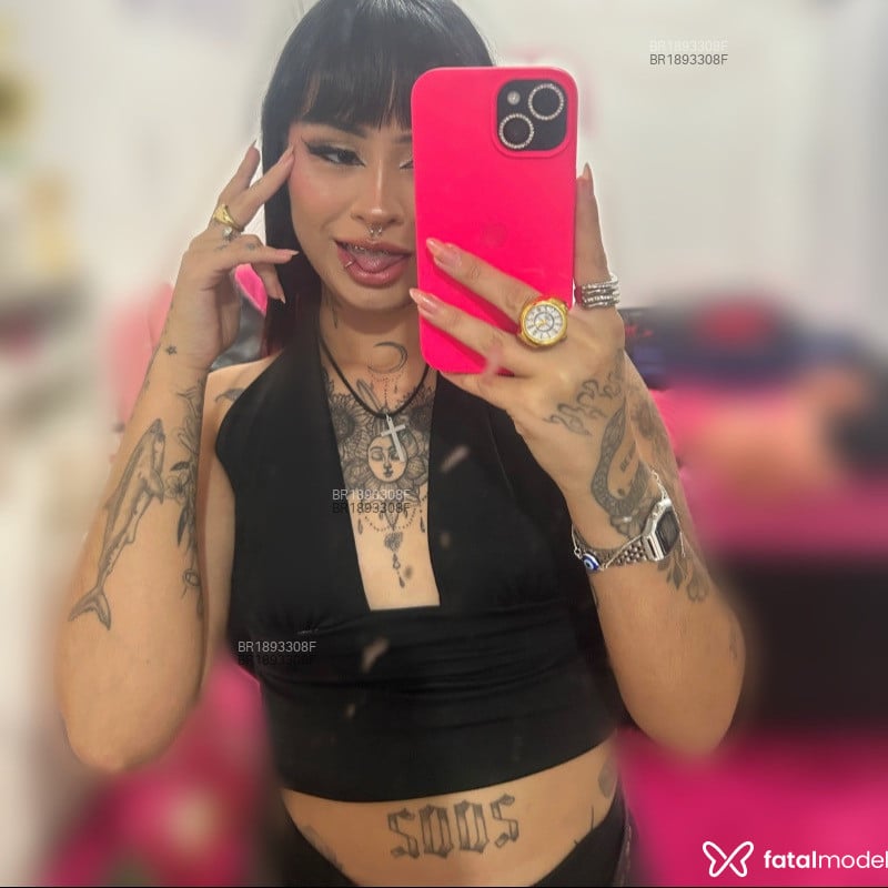 Acompanhante Eduarda - Feed