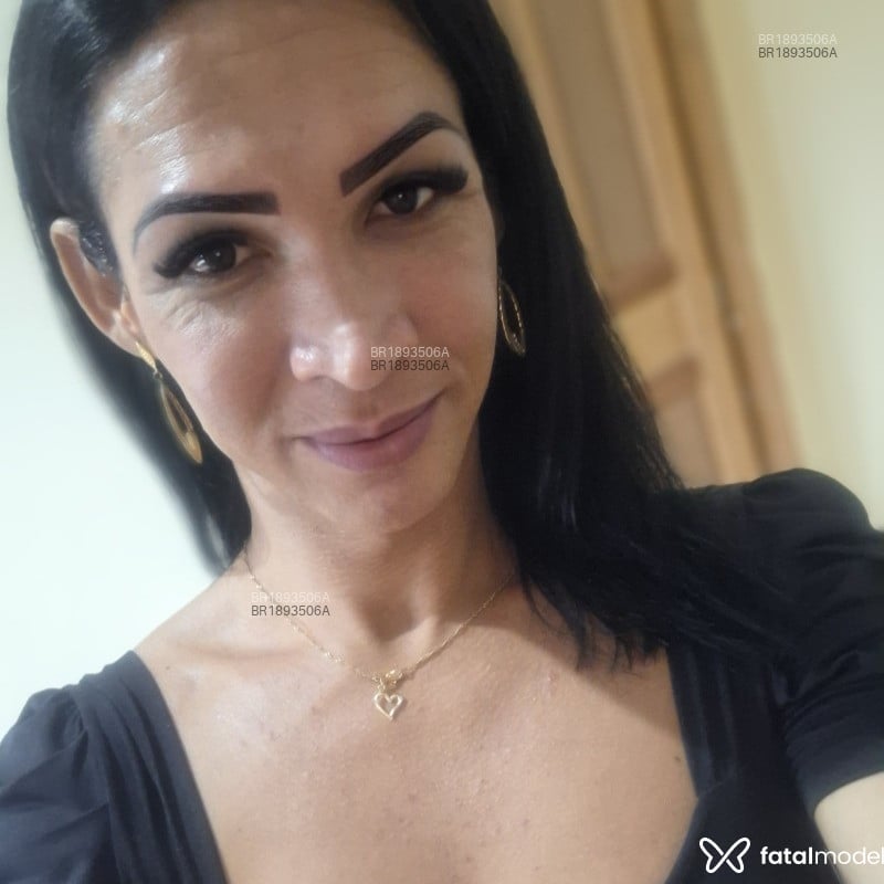 Acompanhante Samira Mendes - Feed