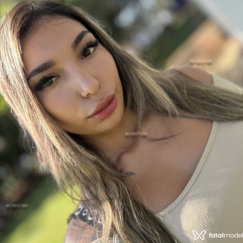 Acompanhante Sophia - Feed