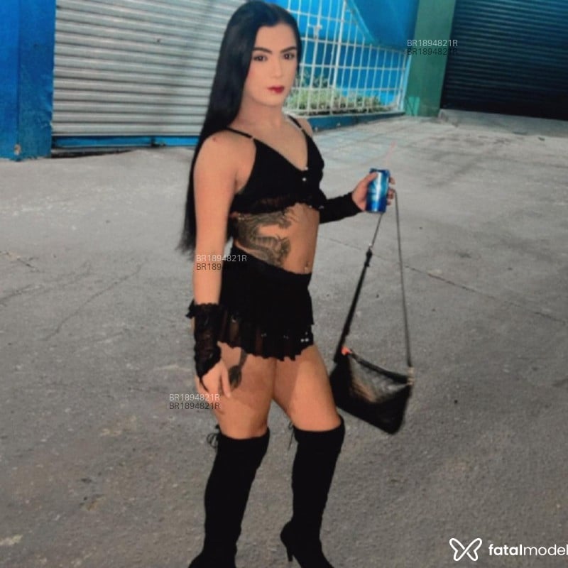 Acompanhante Latiffy - Feed