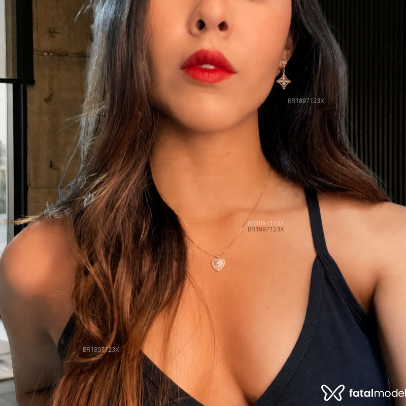 Acompanhante Luísa Sanches - Feed