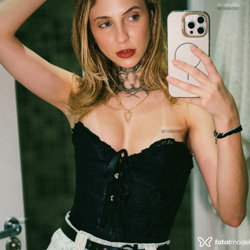 Acompanhante Catarina Meize - Feed