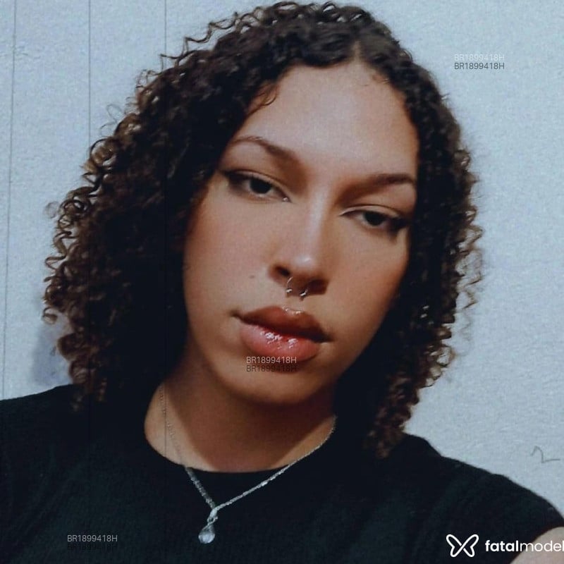 Acompanhante Lara - Feed