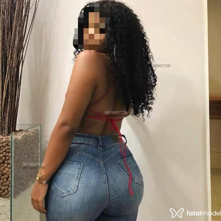 Acompanhante Larissa - Feed