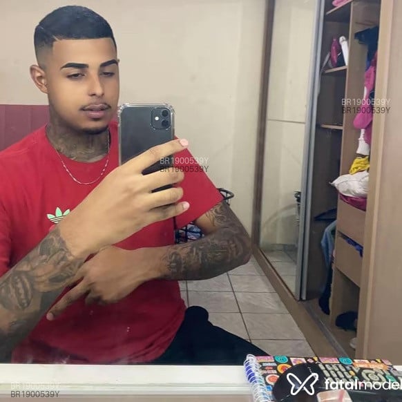 Acompanhante Lucas Bueno - Feed