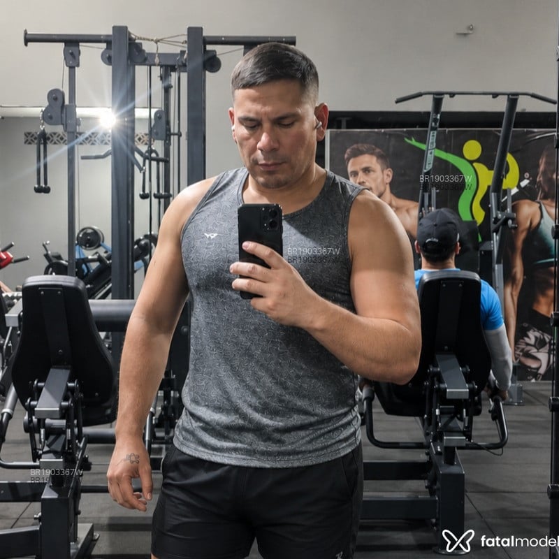 Acompanhante Carlos Eduardo - Feed