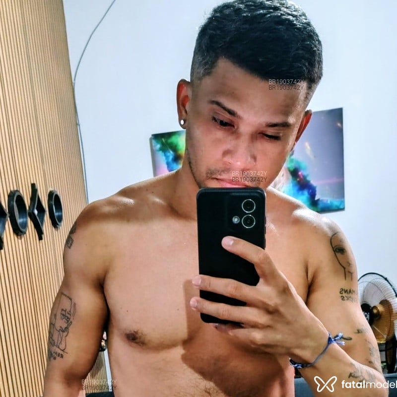 Acompanhante Lucas Silva - Feed