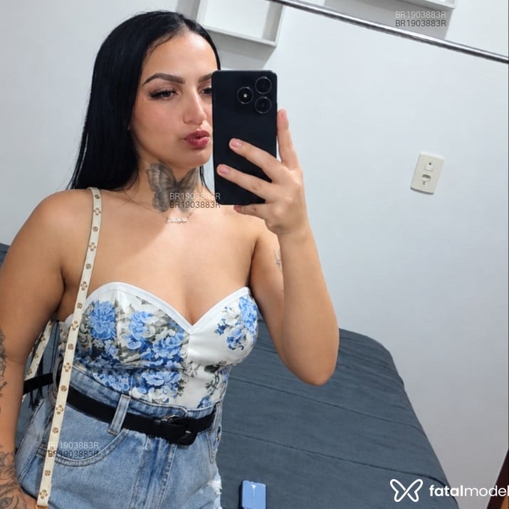 Acompanhante Ana - Feed