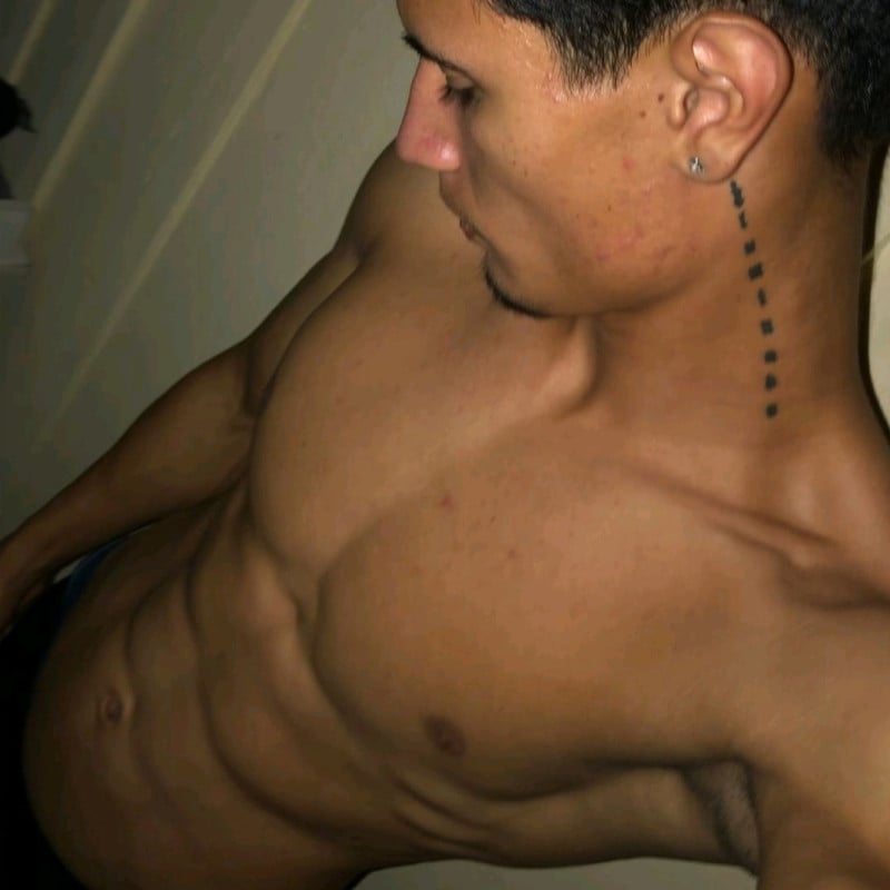 Acompanhante Gustavo - Feed