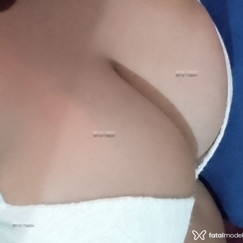 Acompanhante Morena - Feed