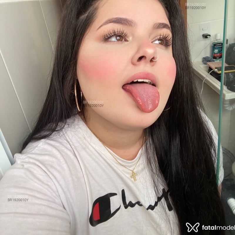 Acompanhante Maria Julinha - Feed