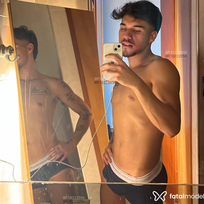 Acompanhante Lucas Andrades - Feed