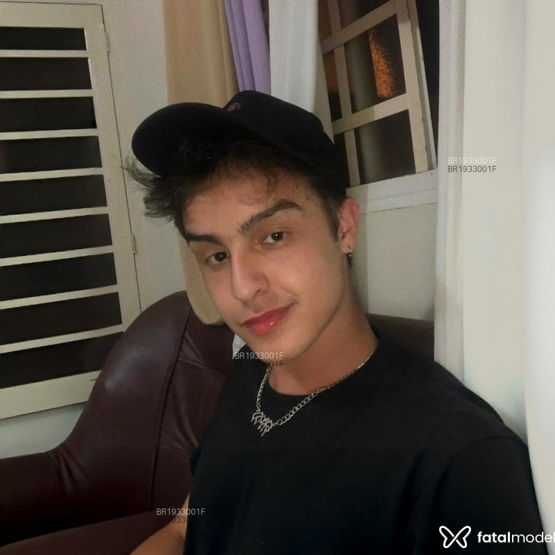Acompanhante Caio - Feed