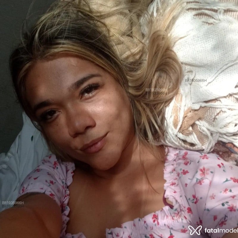 Acompanhante Beatriz - Feed