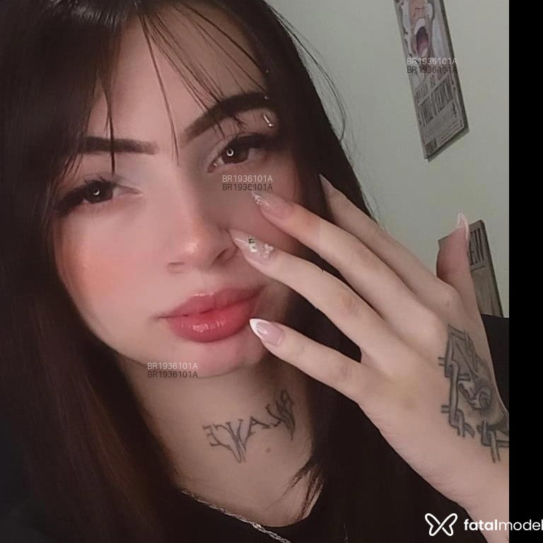 Acompanhante Larissa Aveiro - Feed