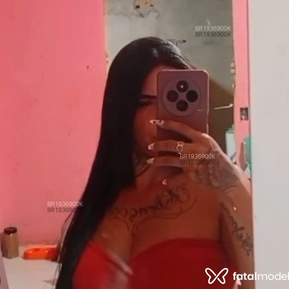 Acompanhante Morena - Feed