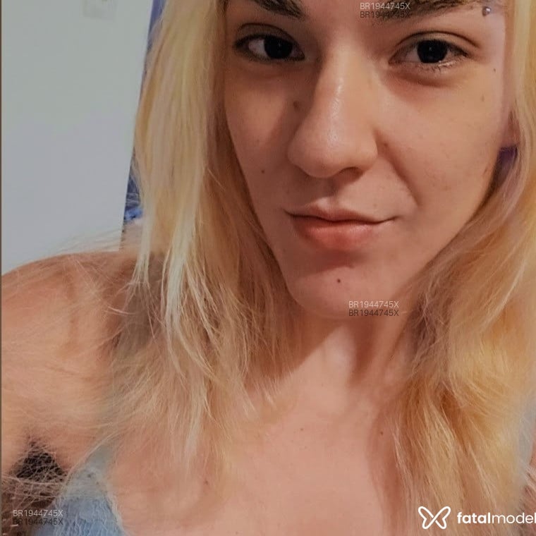 Acompanhante Mariana - Feed