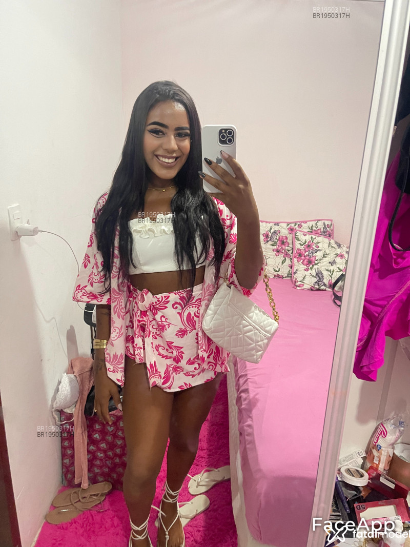 Conheça Paloma Araújo Acompanhante Em Feira De Santana