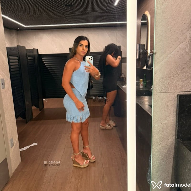 Acompanhante Nicole Lima - Feed