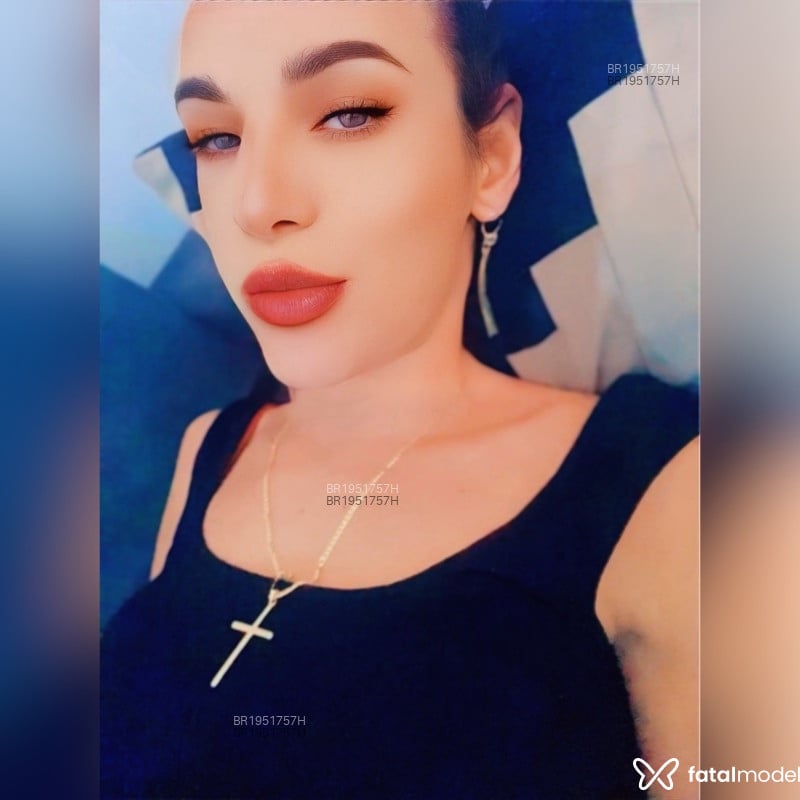 Acompanhante Laura - Feed