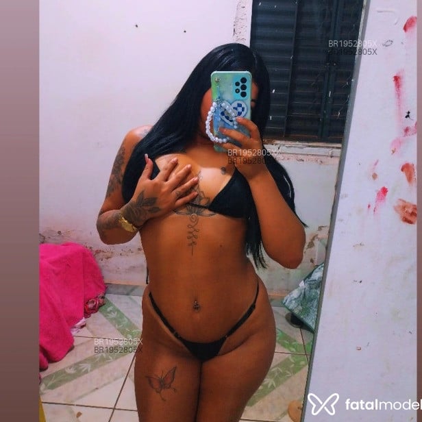 Acompanhante Evinha - Feed