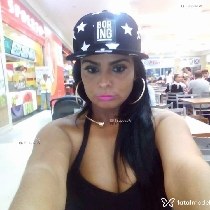 Acompanhante Luara - Feed