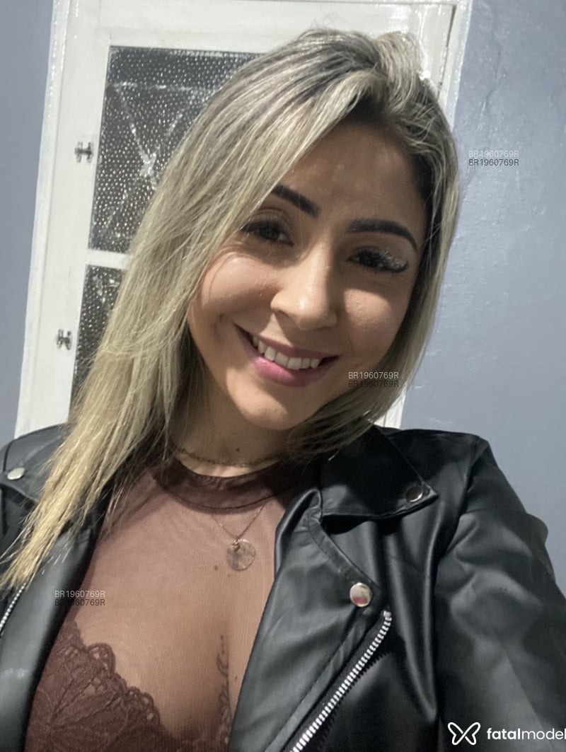 Acompanhante Naiana - Feed