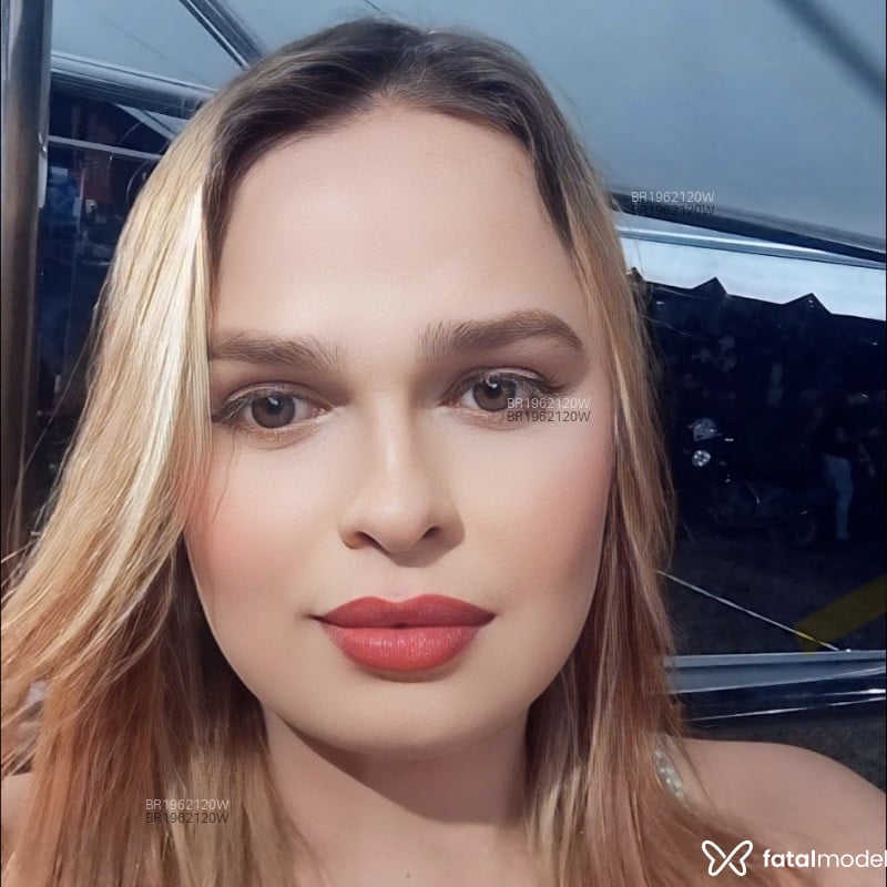 Acompanhante Bella - Feed