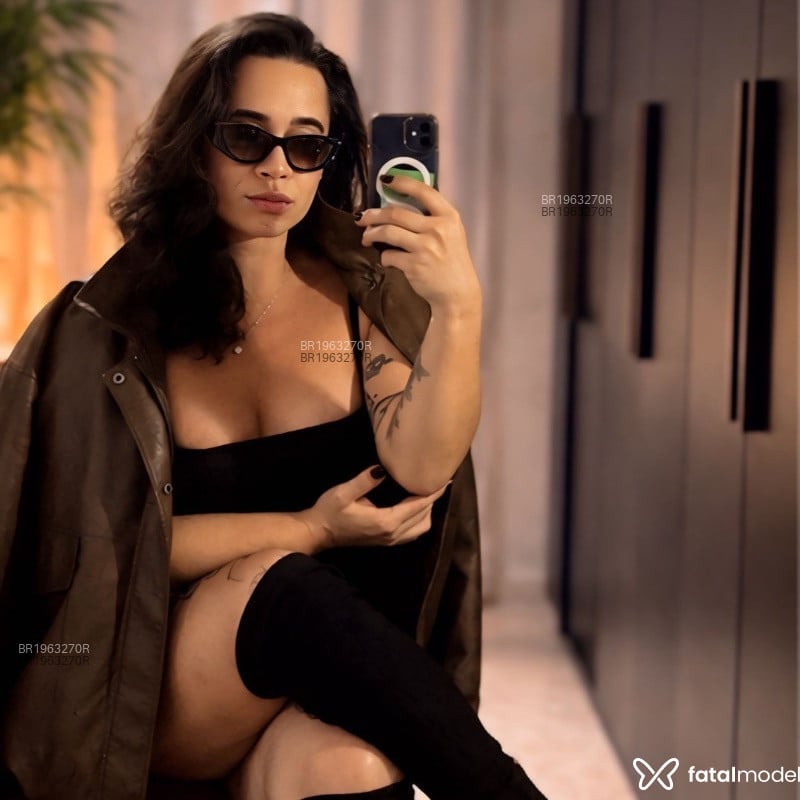 Acompanhante Ivy Calixto - Feed