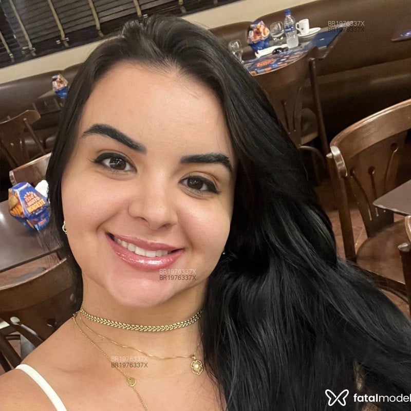 Acompanhante Karol - Feed