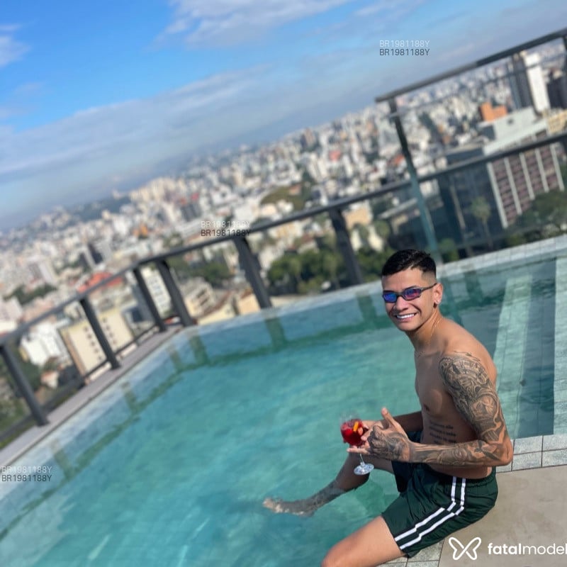 Acompanhante Kidmoreno - Feed