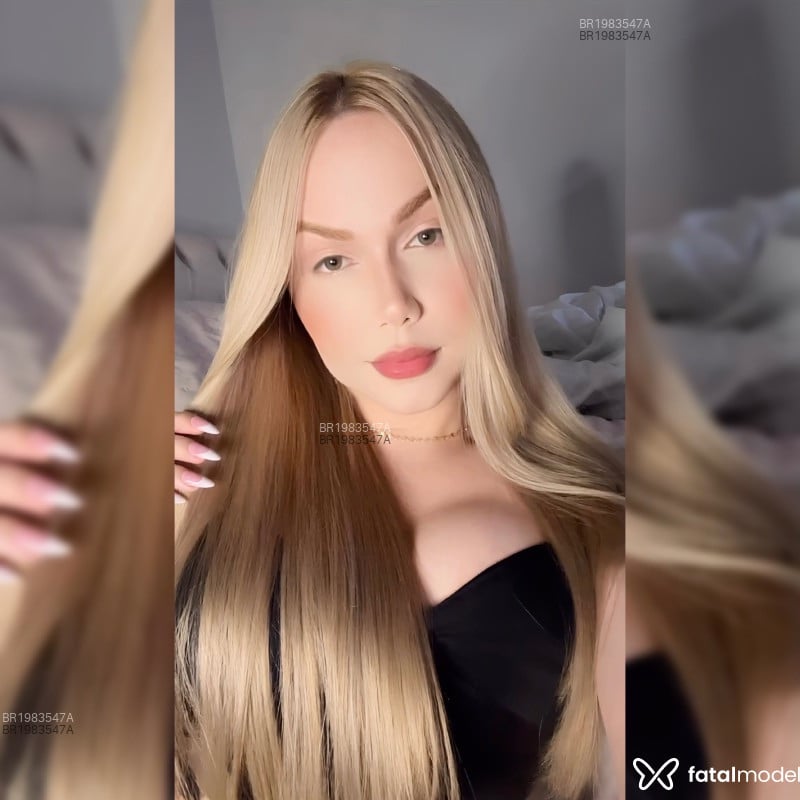 Acompanhante Branquinhaa - Feed