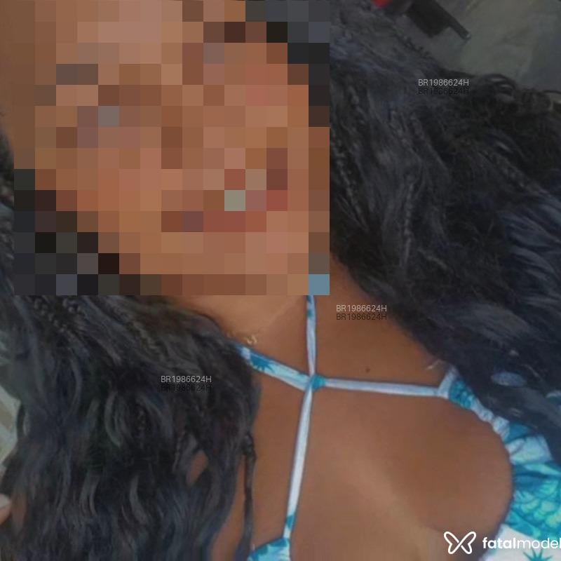 Acompanhante Morena - Feed
