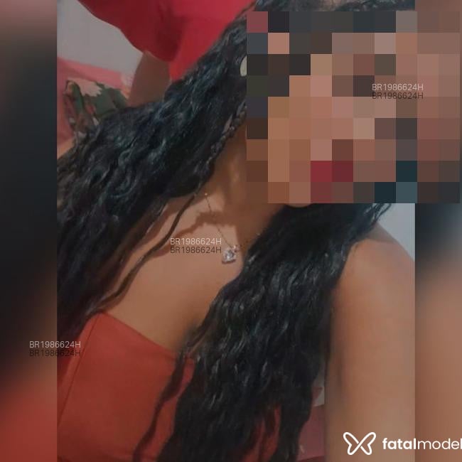 Acompanhante Morena - Feed