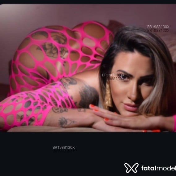 Acompanhante Zaia - Feed