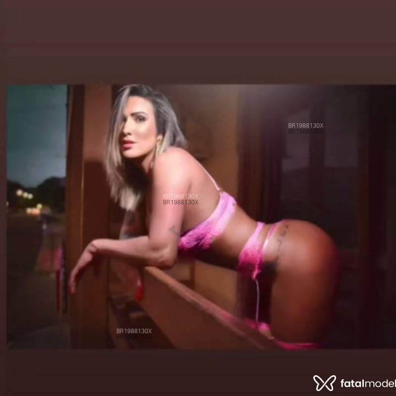 Acompanhante Zaia - Feed