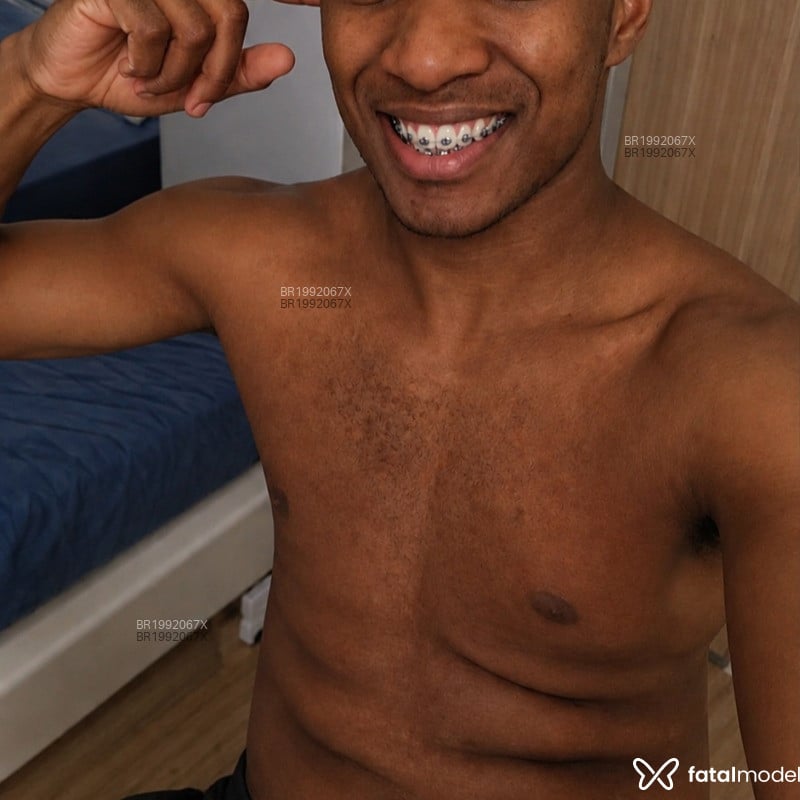 Acompanhante Marlon - Feed