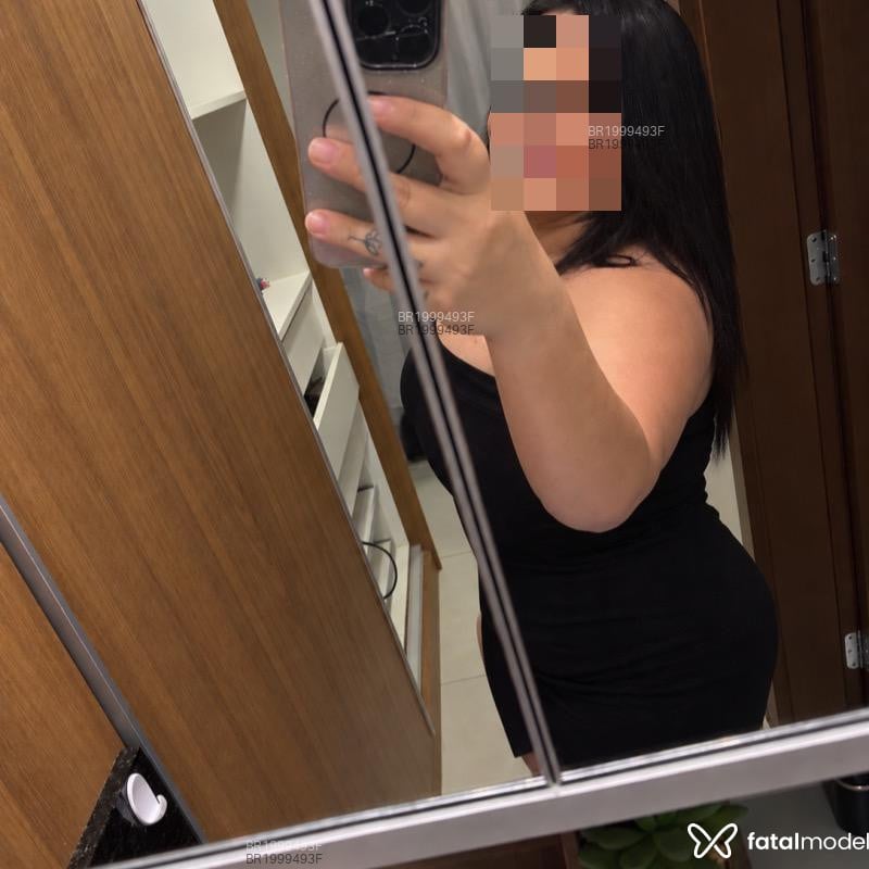 Acompanhante Babi - Feed